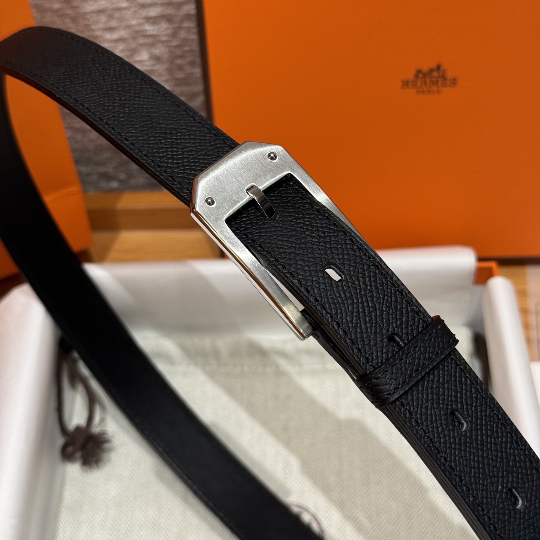Hermès Epsom Leather Belt with H Buckle, 26mm - Stylish and Versatile 5 cmp i1752744917031 2352 0 8