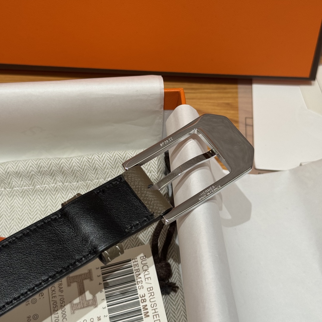 Hermes Epsom Calfskin Leather Belt with Metal Buckle - 26mm Width 7 cmp i1752745003501 5174 0 3