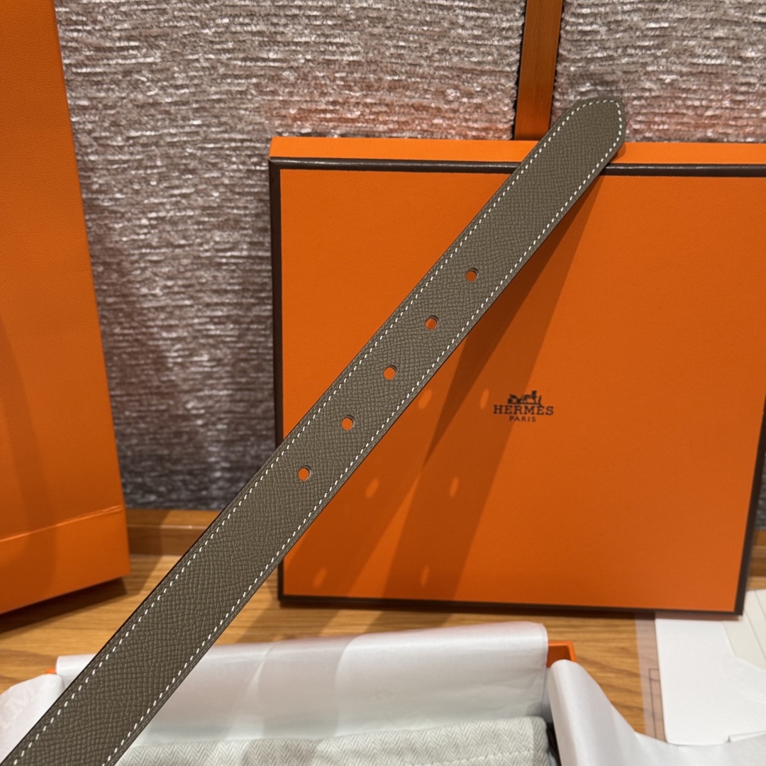 Hermes Epsom Calfskin Leather Belt with Metal Buckle - 26mm Width 8 cmp i1752745004807 4109 0 5