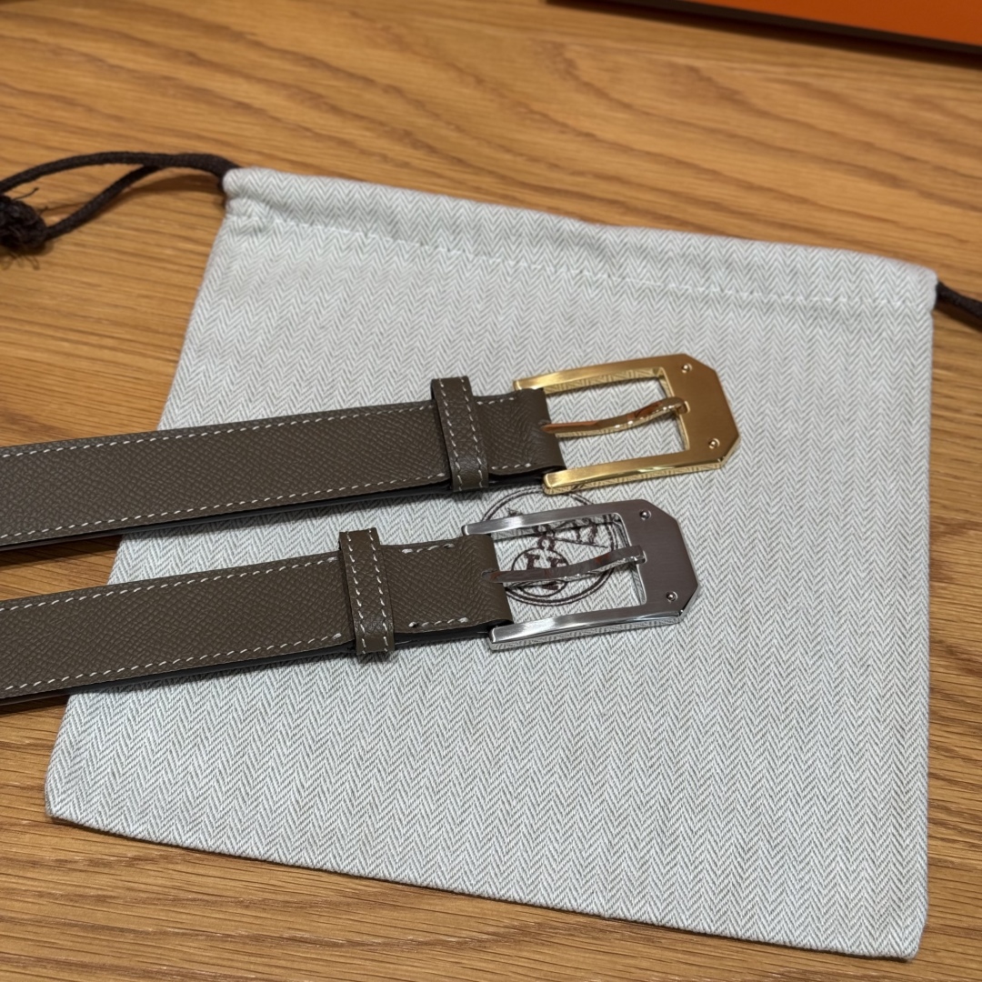 Hermes Epsom Leather Belt with H Buckle, 26mm - Versatile & Elegant 4 cmp i1752745032479 5597 0 3