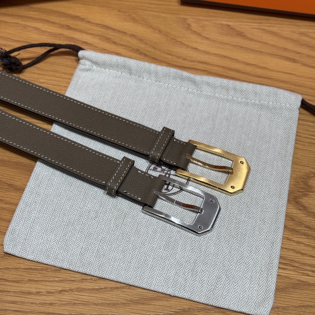 Hermes Epsom Leather Belt with H Buckle, 26mm - Versatile & Elegant 5 cmp i1752745032480 2367 0 4