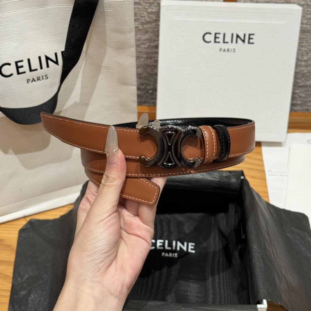 Celine Triomphe 25mm Reversible Belt - Versatile & Stylish Accessory 3 cmp i1752926167139 1501 0 2