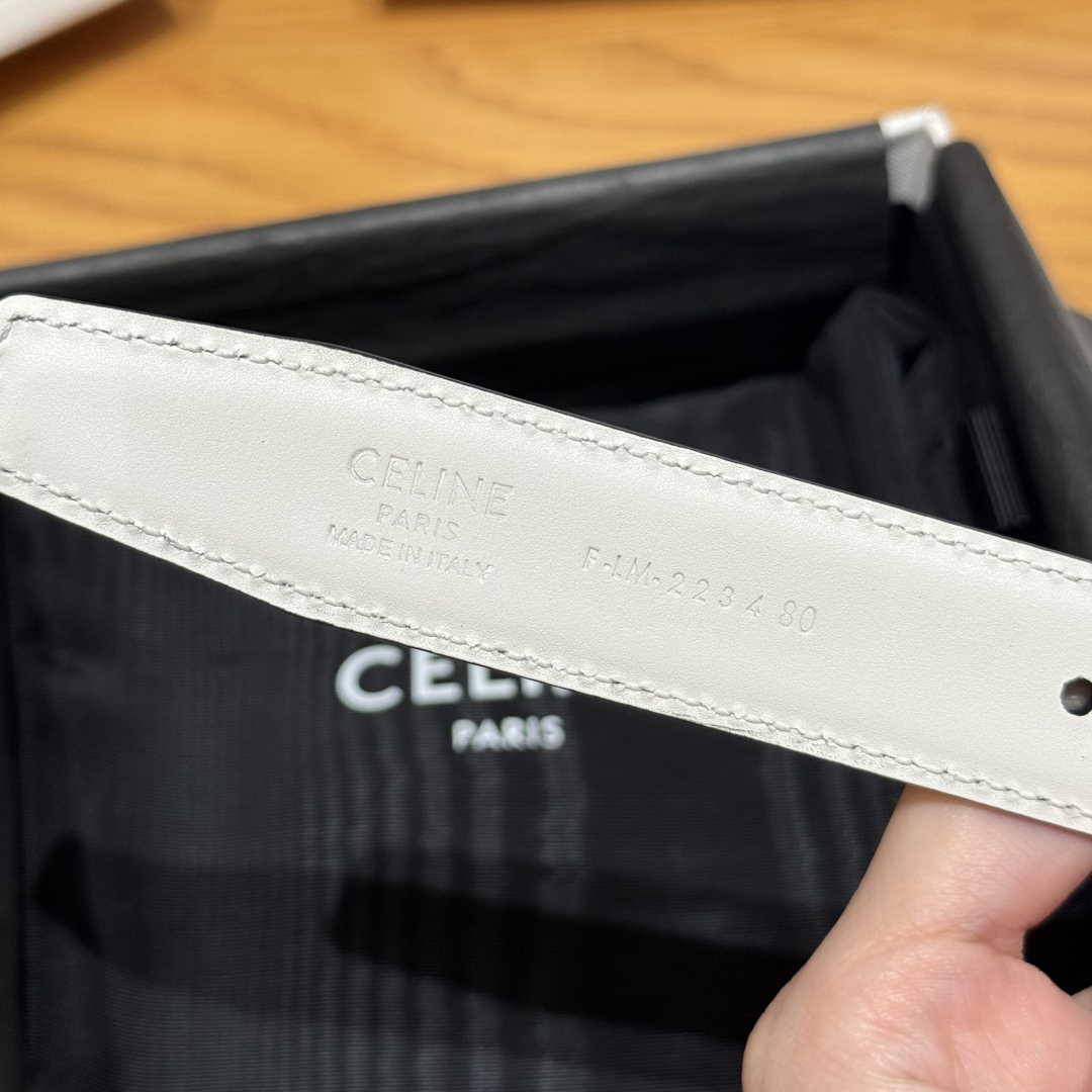 Celine Triomphe Reversible Belt 25mm - Black & White, Adjustable, Iconic Buckle 10 cmp i1752926332087 67 0 5