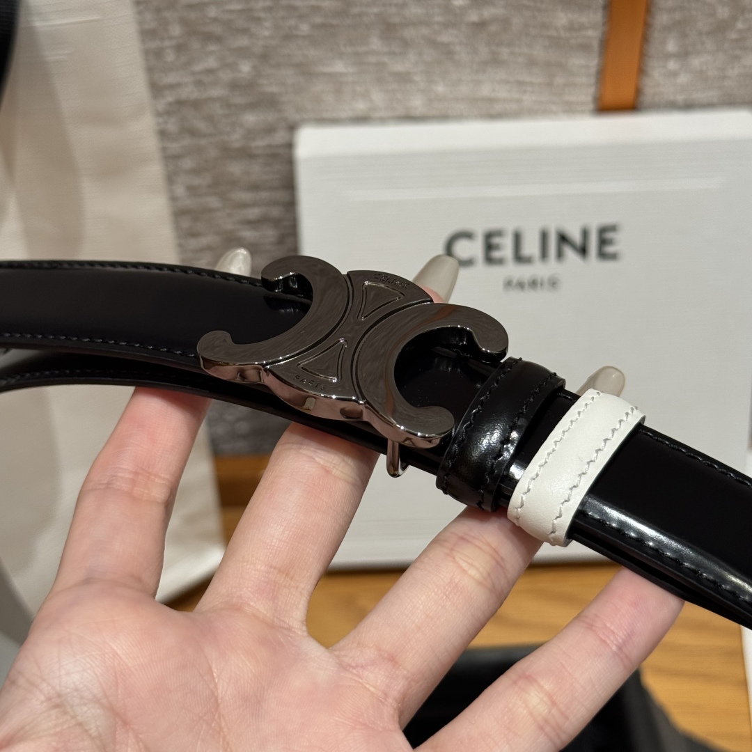 Celine Triomphe Reversible Belt 25mm - Black & White, Adjustable, Iconic Buckle 6 cmp i1752926332094 4166 0 7