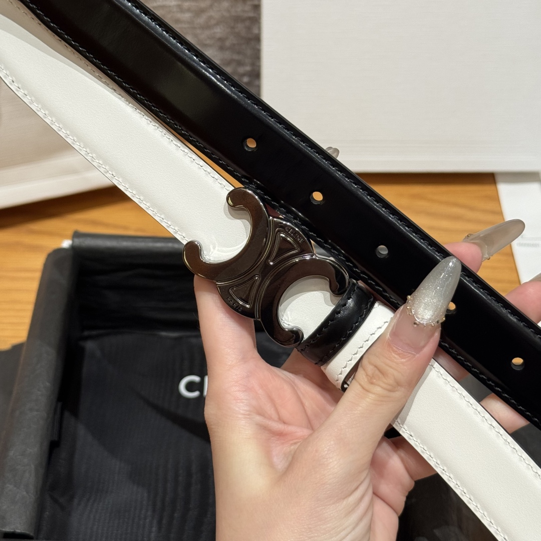 Celine Triomphe Belt 25mm Reversible White Leather with Removable Buckle 6 cmp i1752926433682 6216 0 3
