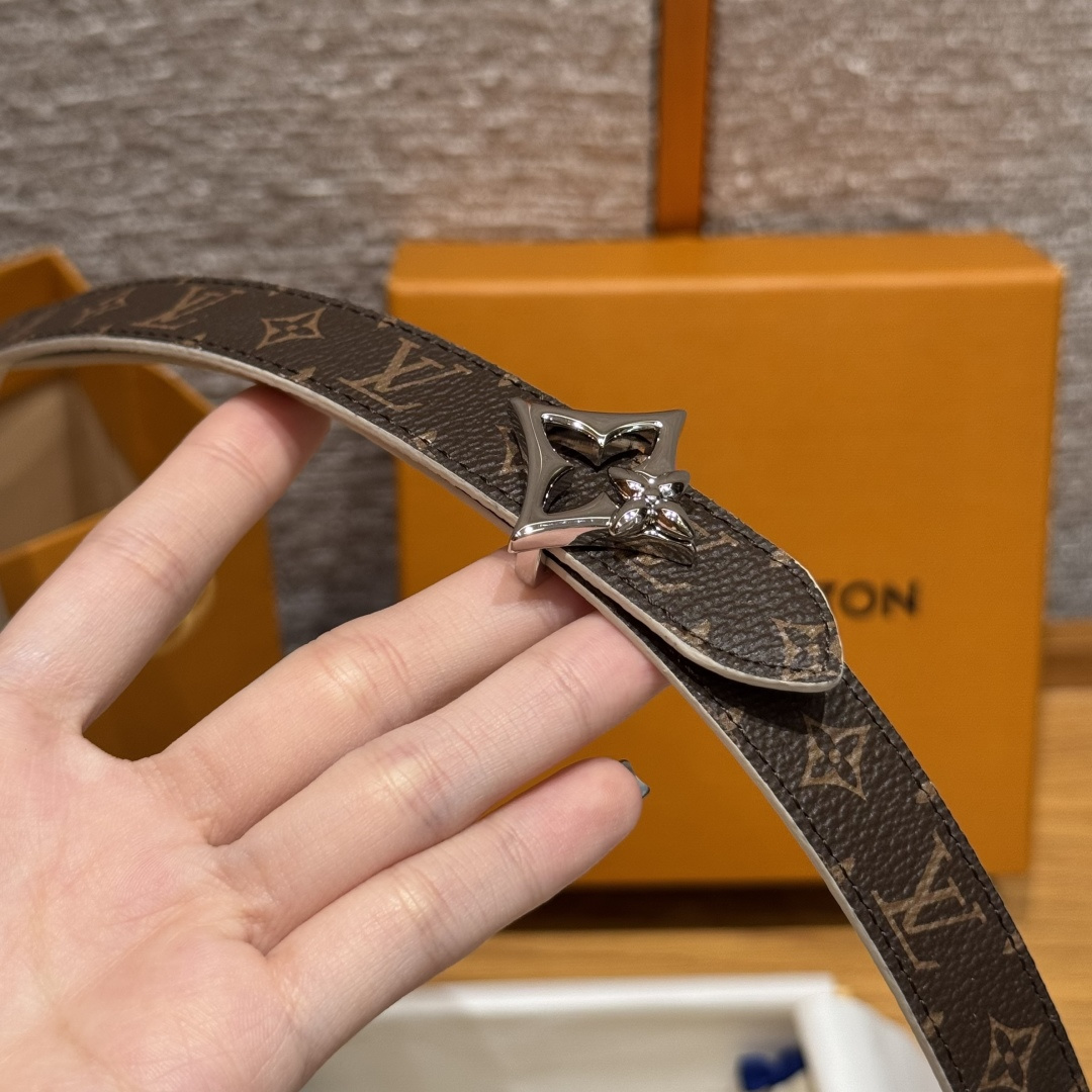 루이비통 플라워그램 20mm 벨트 상세 이미지 5