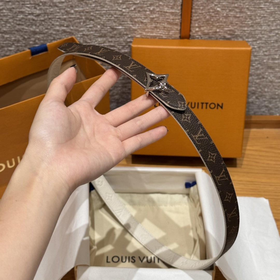 루이비통 플라워그램 20mm 벨트 상세 이미지 4