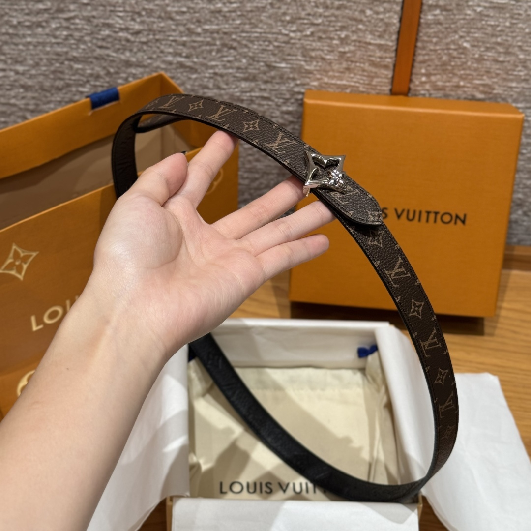 루이비통 플라워그램 20mm 벨트 상세 이미지 4