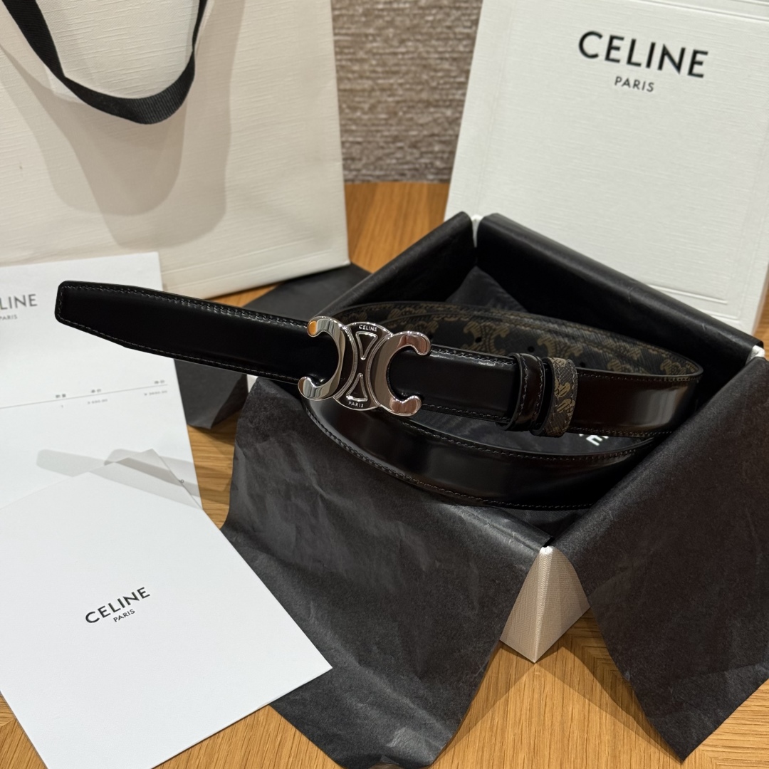 Celine Triomphe Buckle Reversible Belt 25 mm - Iconic Style & Versatility 4 cmp i1757573911658 5768 0 7