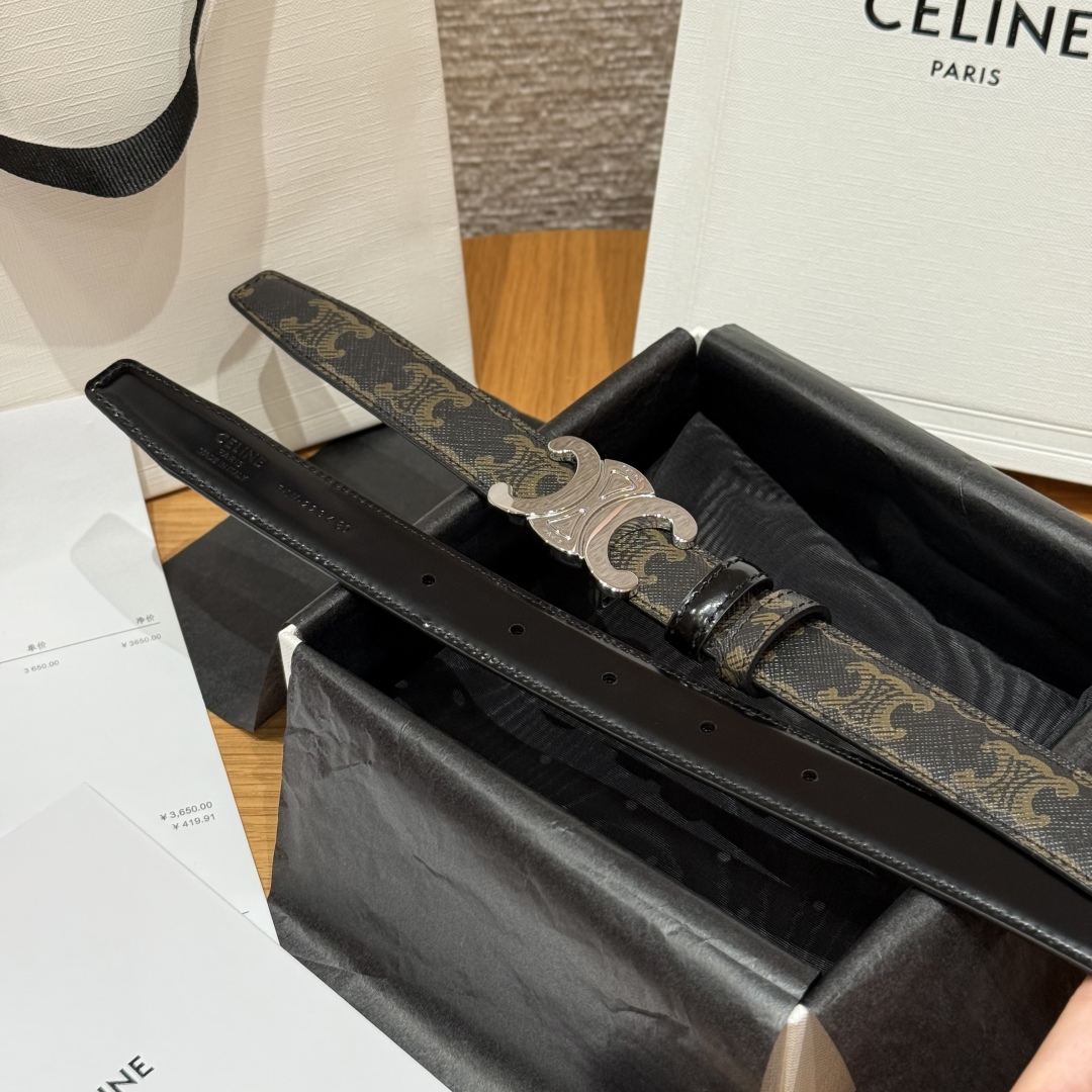 Celine Triomphe Buckle Reversible Belt 25 mm - Iconic Style & Versatility 8 cmp i1757573912166 4491 0 5