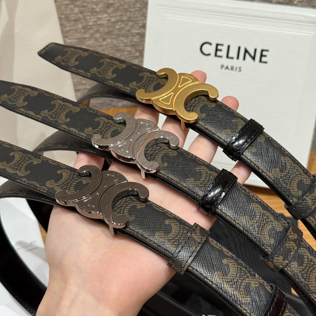 Celine Triomphe Buckle 25mm Reversible Belt in Taurillon Leather 4 cmp i1757573943413 8040 0 0