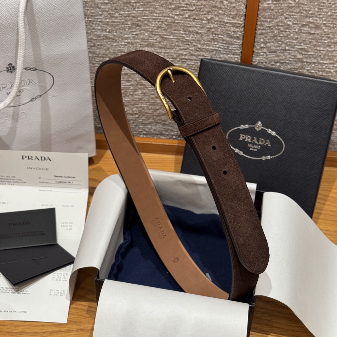 Prada Suede Leather Belt with Gold-Tone Buckle, 3.3cm Width 5 cmp i1757574027227 8791 0 5