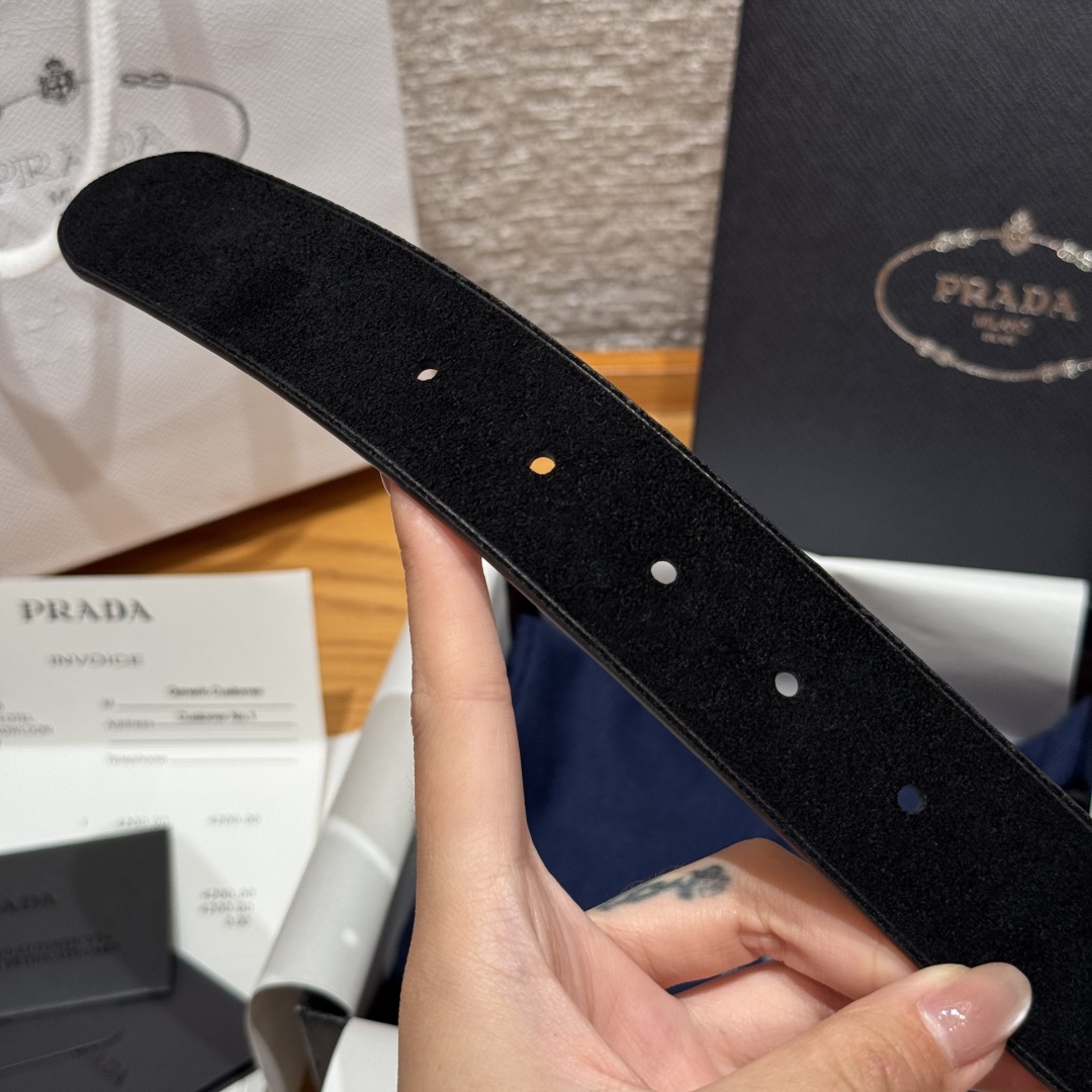 Prada Suede Leather Belt with Gold Buckle, 3.3cm Width 9 cmp i1757574086024 5931 0 4