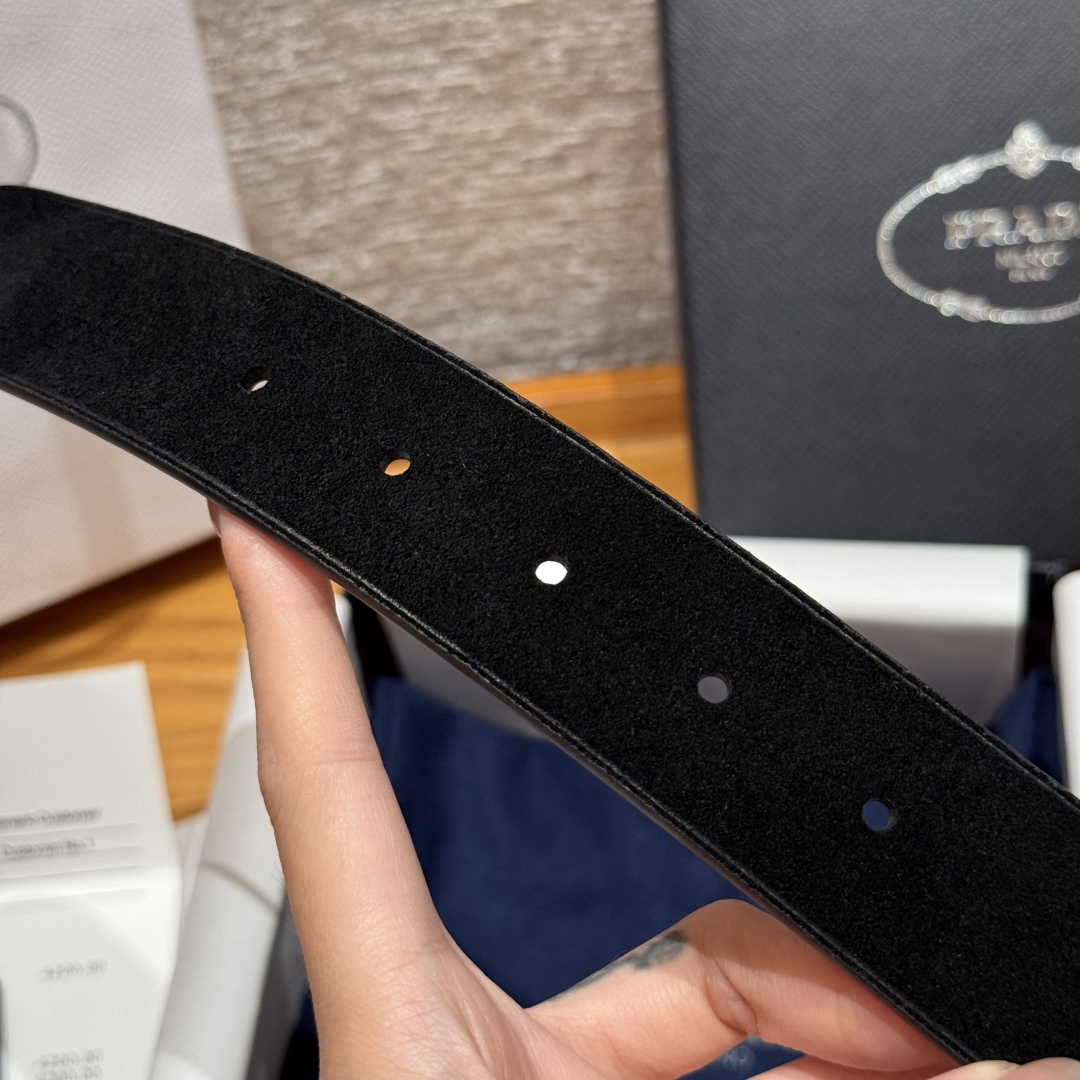 Prada Suede Leather Belt with Metal Buckle - Stylish & Versatile 7 cmp i1757574101648 7339 0 5