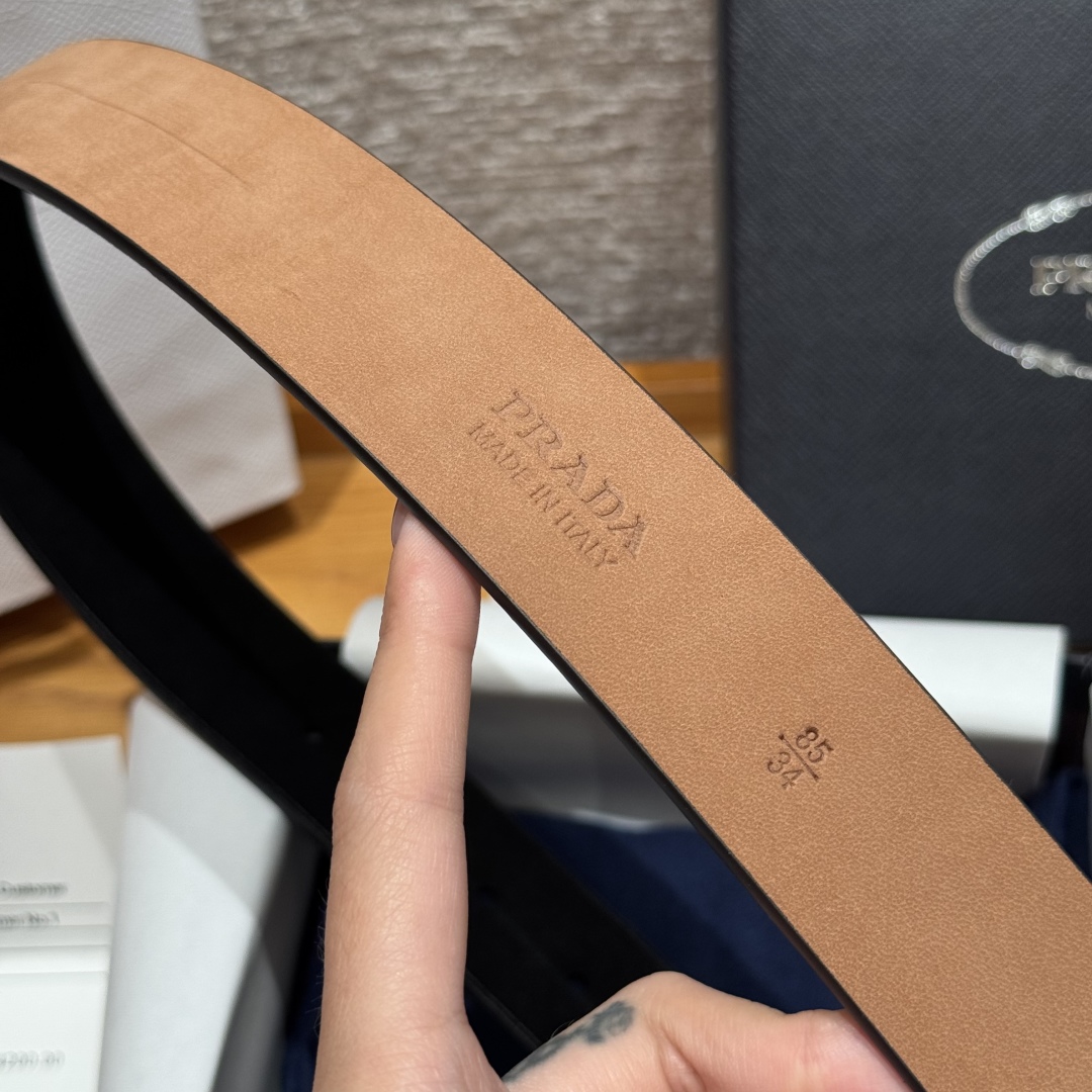 Prada Suede Leather Belt with Metal Buckle - Stylish & Versatile 8 cmp i1757574102191 228 0 6