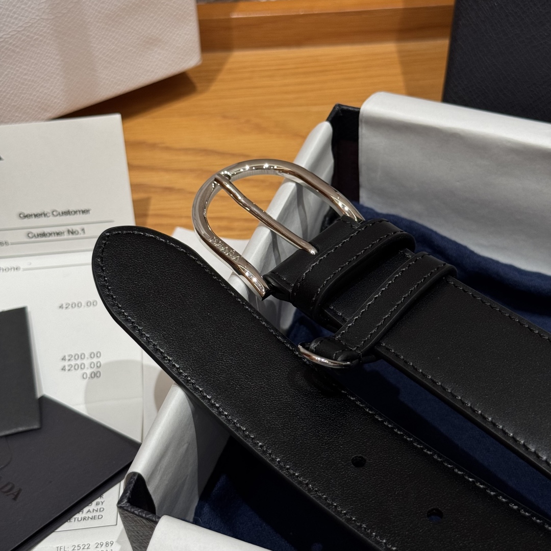 Prada Leather Belt with Palladium-Finish Buckle - Stylish & Durable, 3.5cm Width 8 cmp i1757574173506 3110 0 4