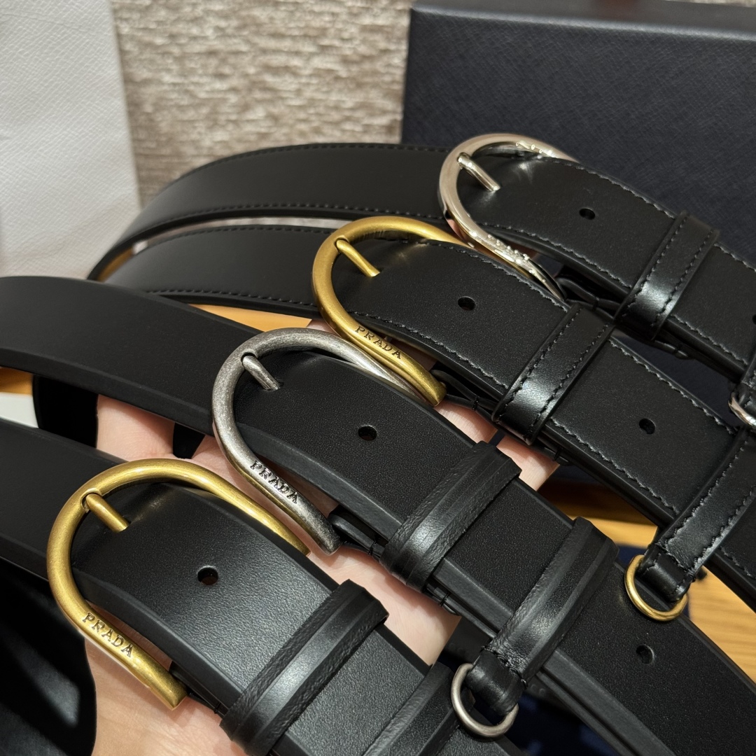 Prada Women's Black Leather Belt with Oval Buckle | Designer Waist Belt 3 cmp i1757574232385 6202 0 2