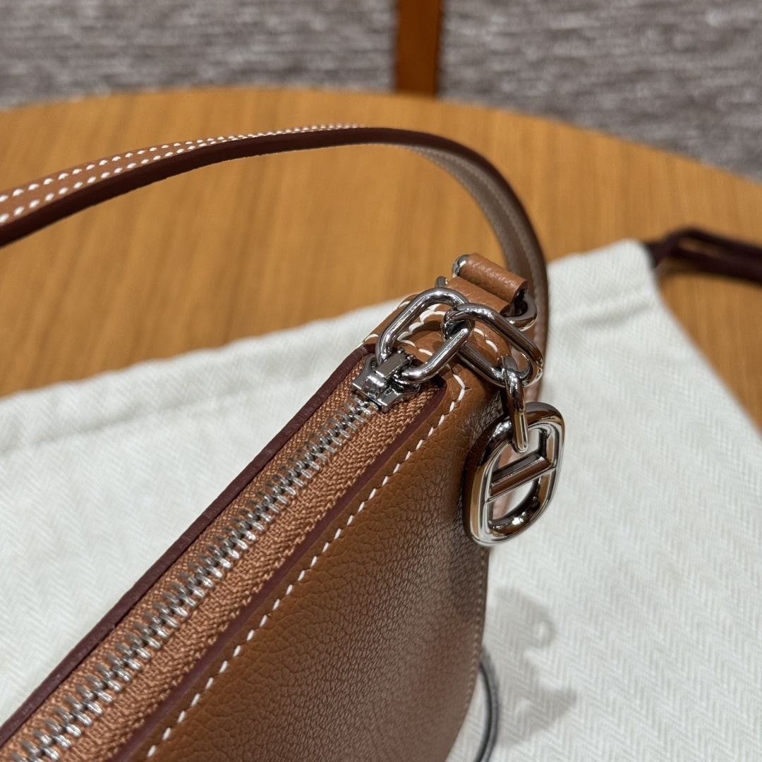 Hermès new handbags in stock Zipengo in stock