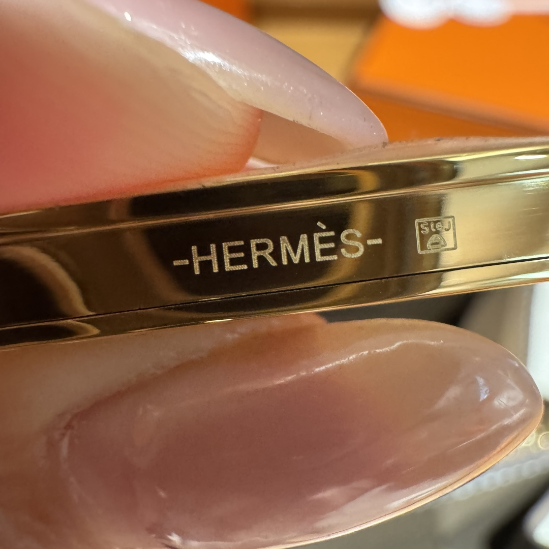 에르메스 지갑 135073 Hermes Wallet 썸네일 이미지