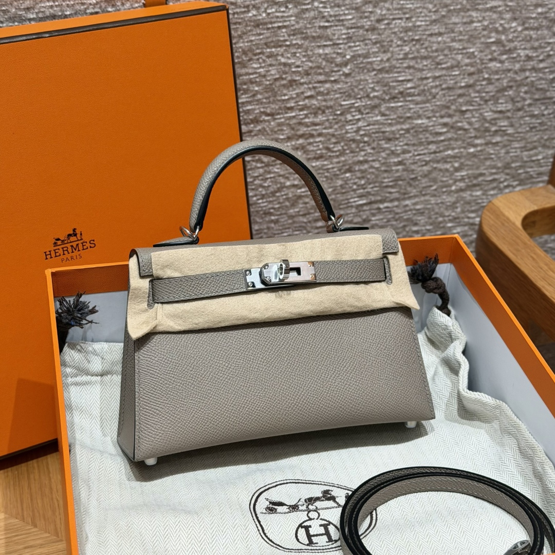 NO:852231,Kelly 19cm second generation, asphalt gray, original cowhide leather palmprint imported from France, silver buckle, high-end handmade exclusive customization, hand-made nails, hand-engraved hardware, stainless steel diode 18k hardware, Hermes, hermes, cowhide, Hermes,19860909Kelly 19cm二代,沥青灰,法国进口原厂牛皮掌纹,银扣,高级全手工专属定制纯手工手打钉,手刻五金,精钢电渡18k五金,爱马仕,hermes,cowhide,Hermes,,Bag