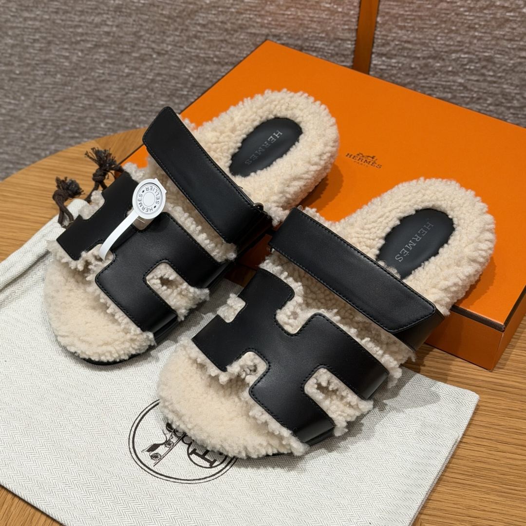 HERMES Chyper サンダル レディース ビーチサンダル 春秋用 ファッション クラシック