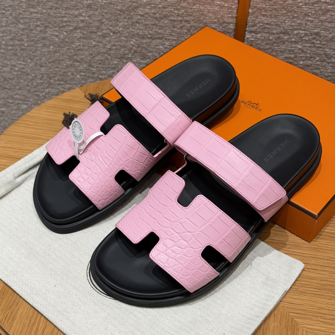 HERMES 🐊 Chypre サンダル レディース メンズ 春秋用 ファッション クラシック クロコダイルレザー 希少レザー