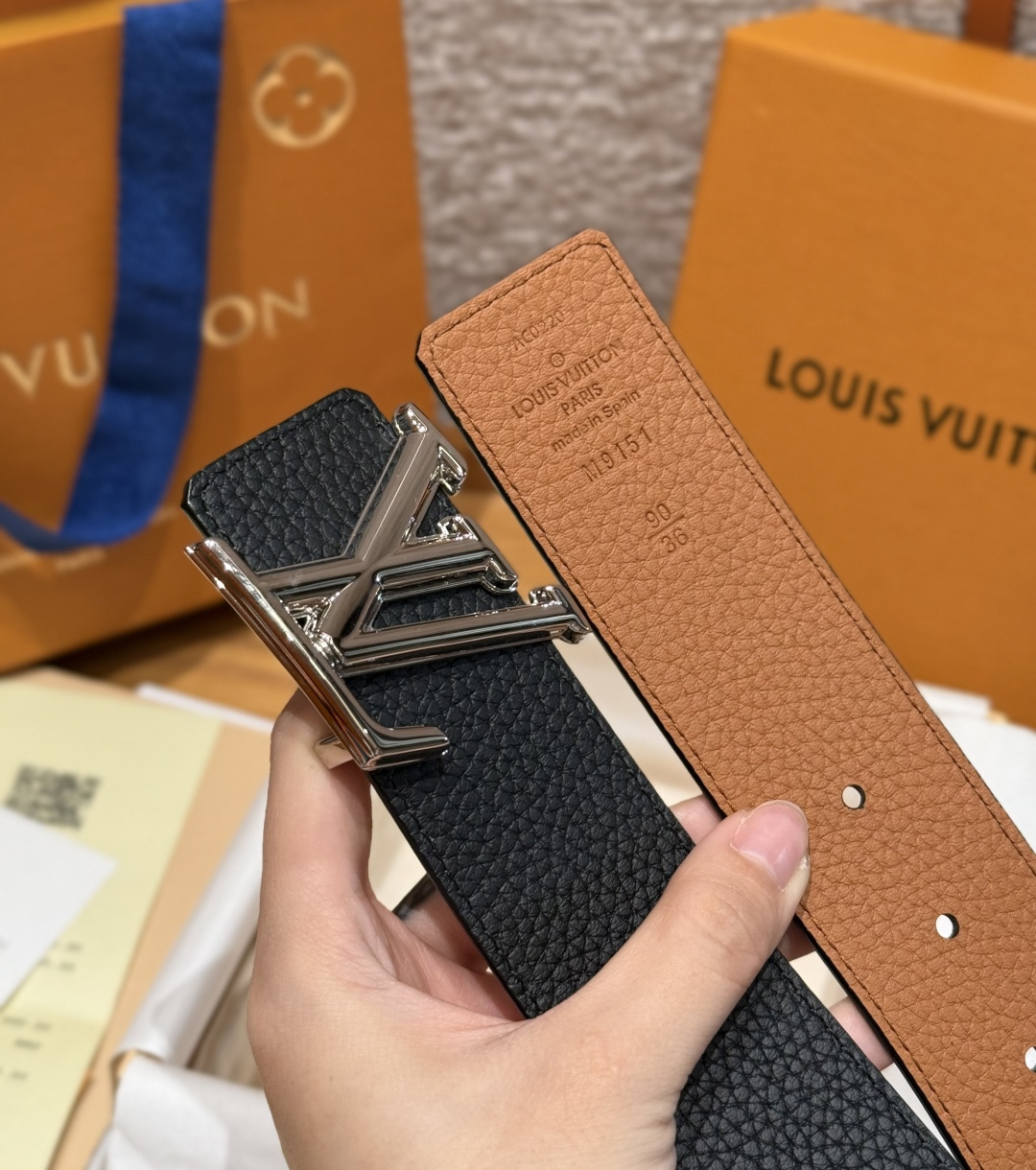 루이비통 JD350 토리옹 40mm 리버서블 벨트 상세 이미지 6