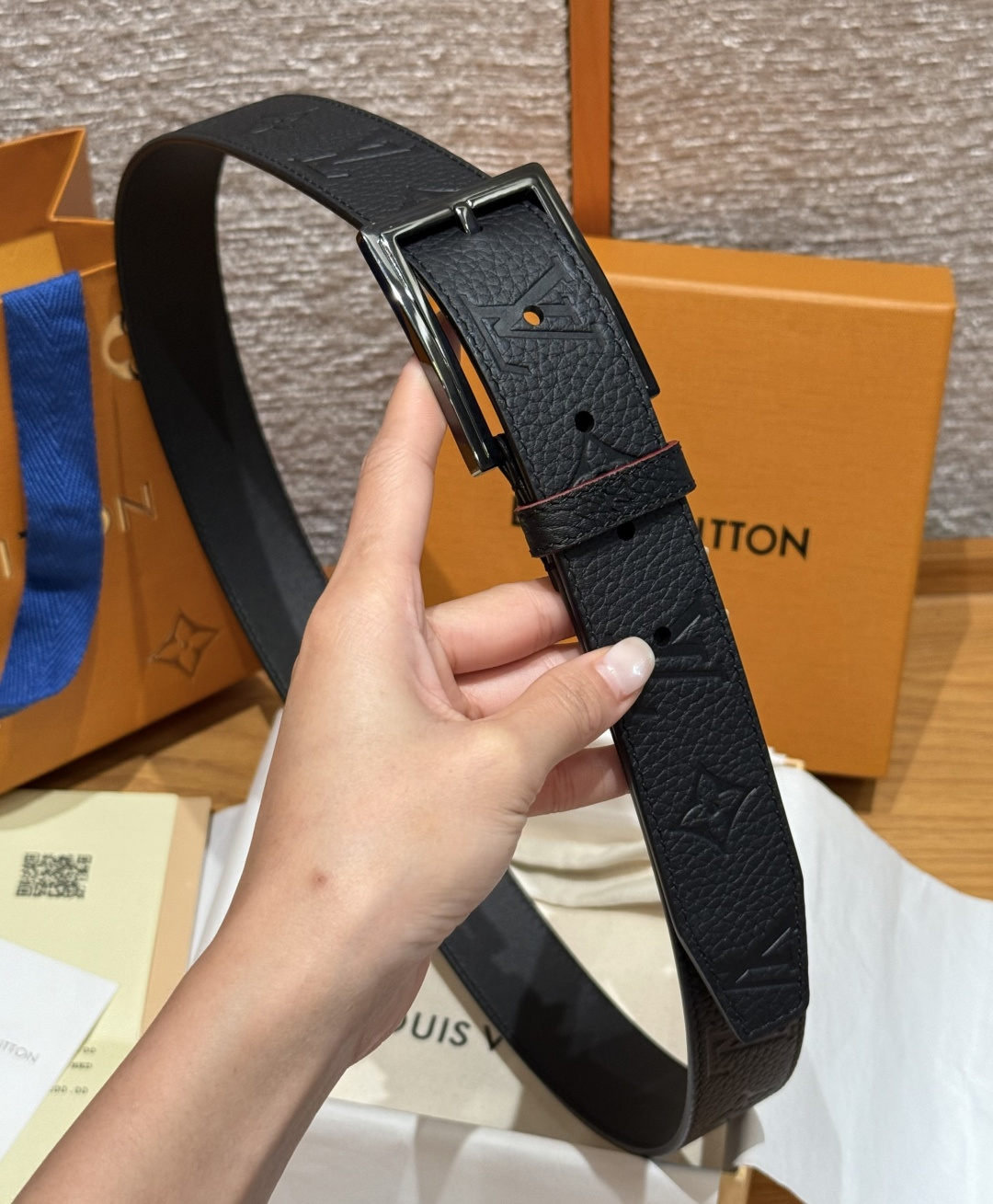 루이비통 모노그램 코팅 캔버스 가죽 벨트 상세 이미지 3