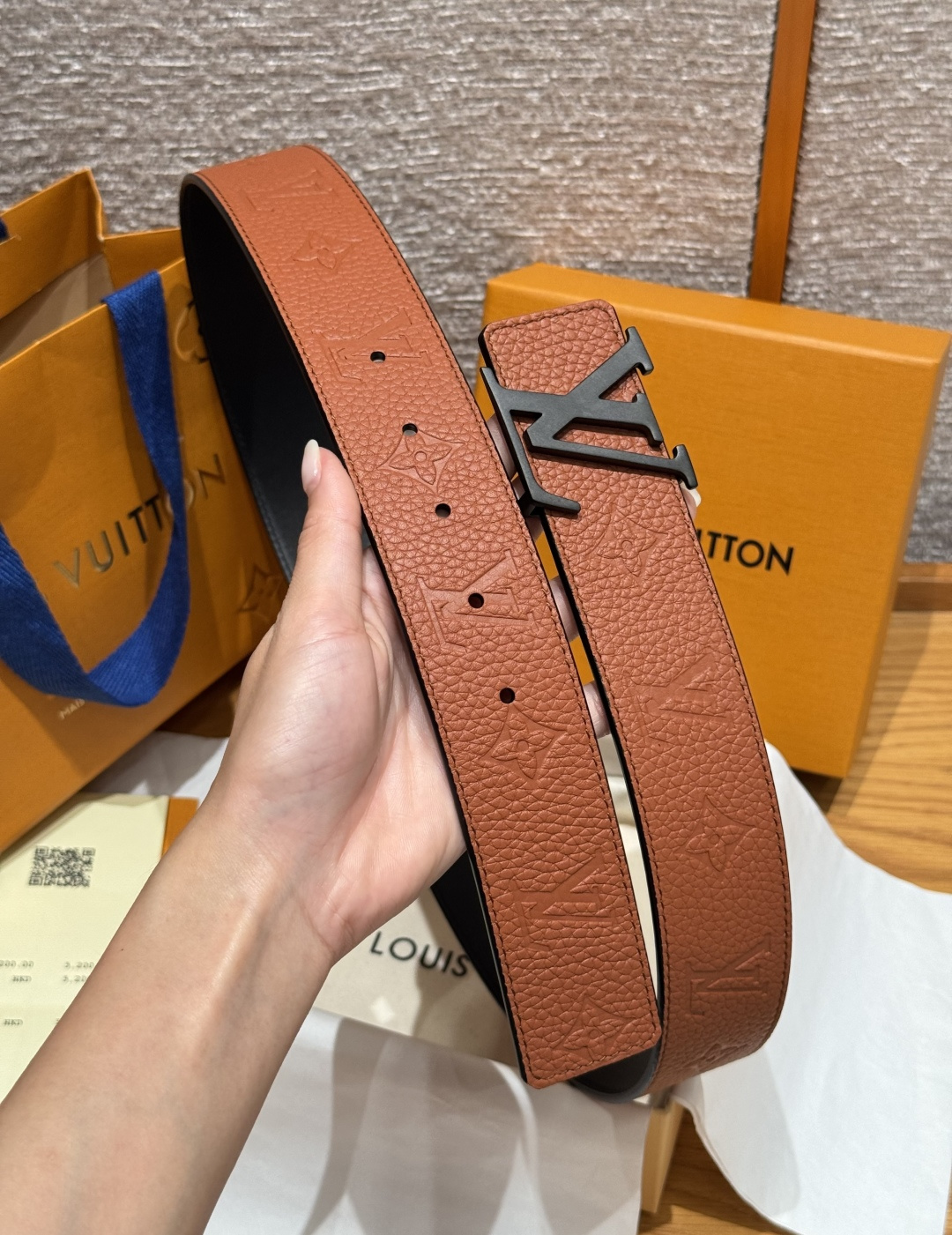 루이비통 JD350 타우릴롱 40mm 리버시블 벨트 상세 이미지 5