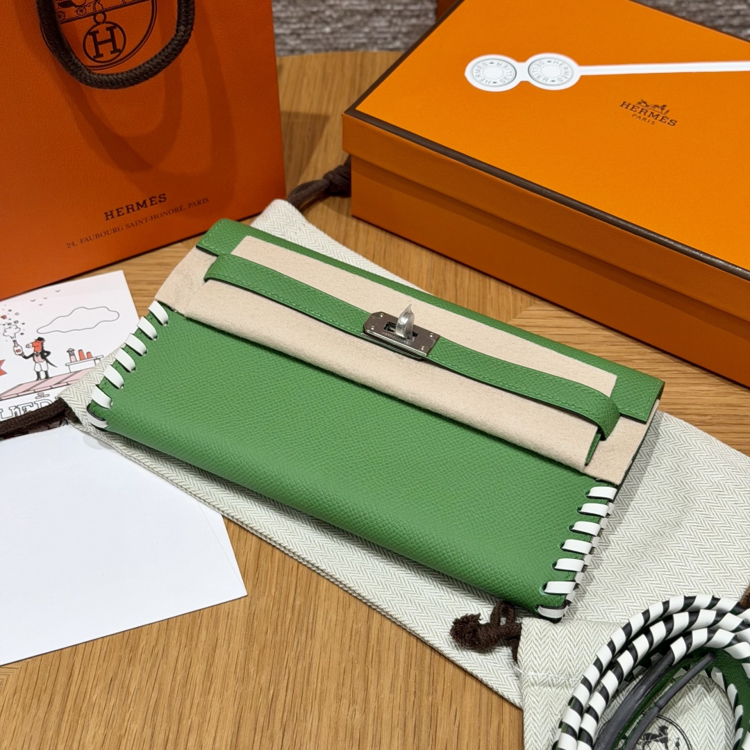 Hermès Kelly to go Tressage (Vert Yucca)