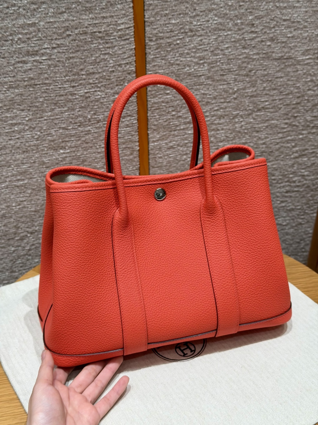 Garden Party Bag 30cm Peony Red Silver Hardware Handbag