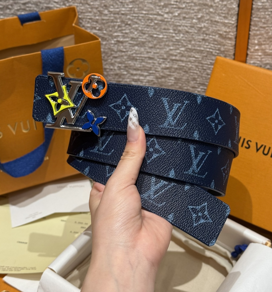 루이비통 이니셜 리버시블 40mm 벨트 상세 이미지 3