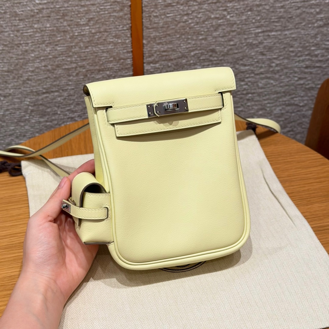 Hermès 18cm (Jaune Milton)