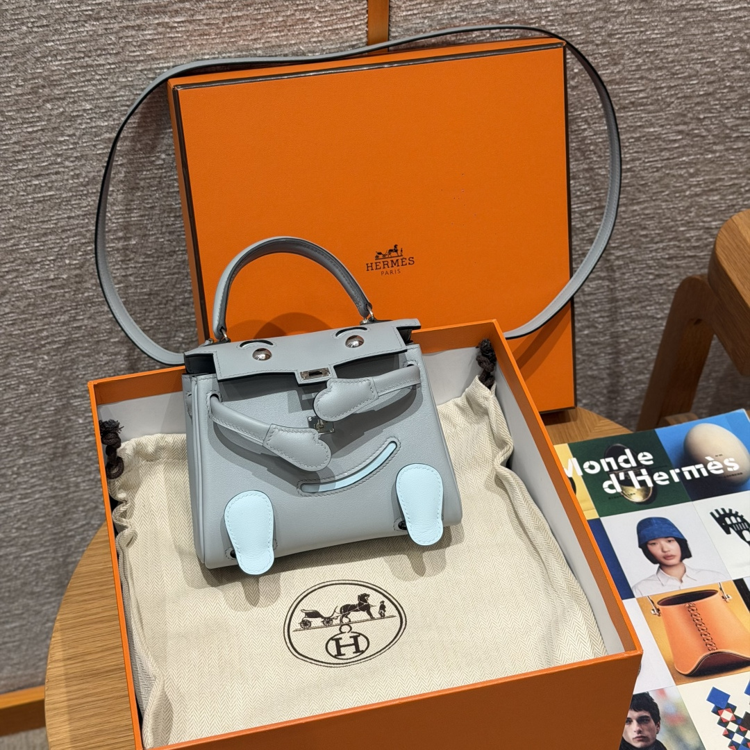 에르메스 켈리돌백 글레이셔 블루 실버 하드웨어 18391