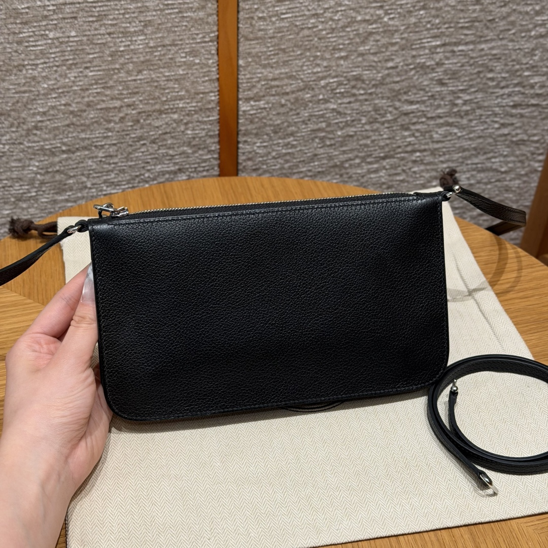 Hermès Zipengo (noir)