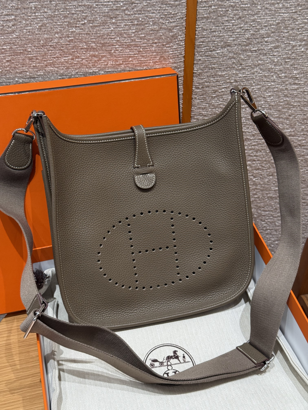 Hermès 29cm (etoupe)