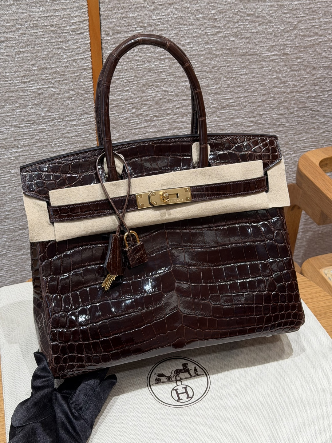 Hermès Birkin 30cm (chocolate)