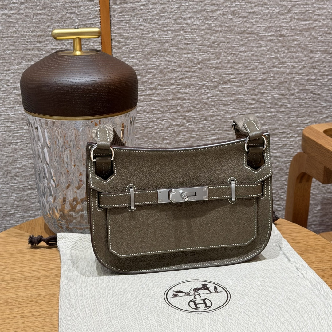 Hermès Picotin Lock 18 Togo Grey