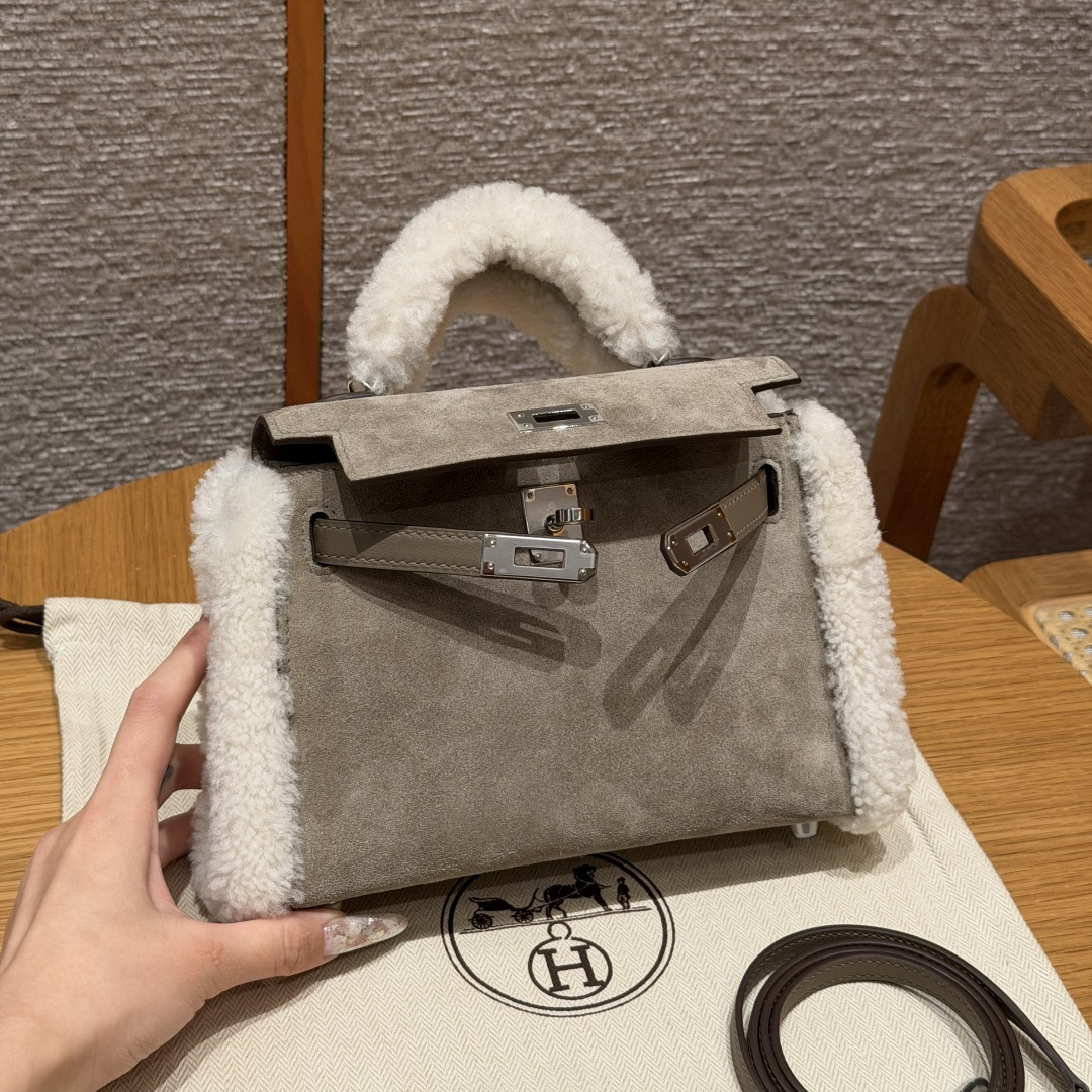 Hermès Kelly Teddy 19cm (Gris Caillou)