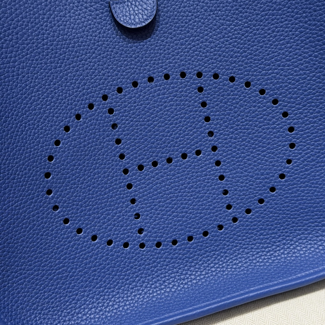 Hermès Evelyne 29cm (Blue Electric)