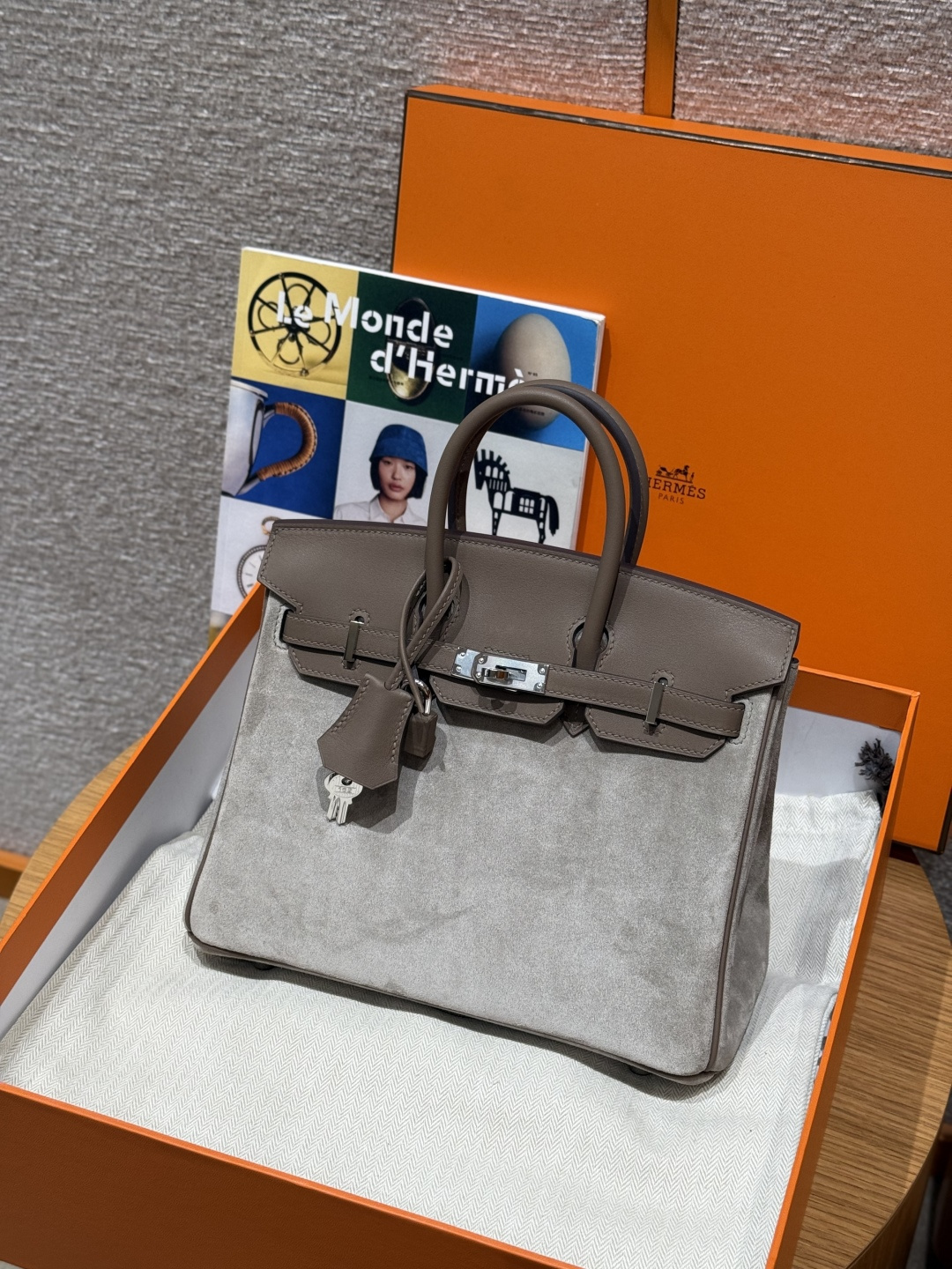 Hermès Birkin Grizzly 25cm (Gris Caillou)