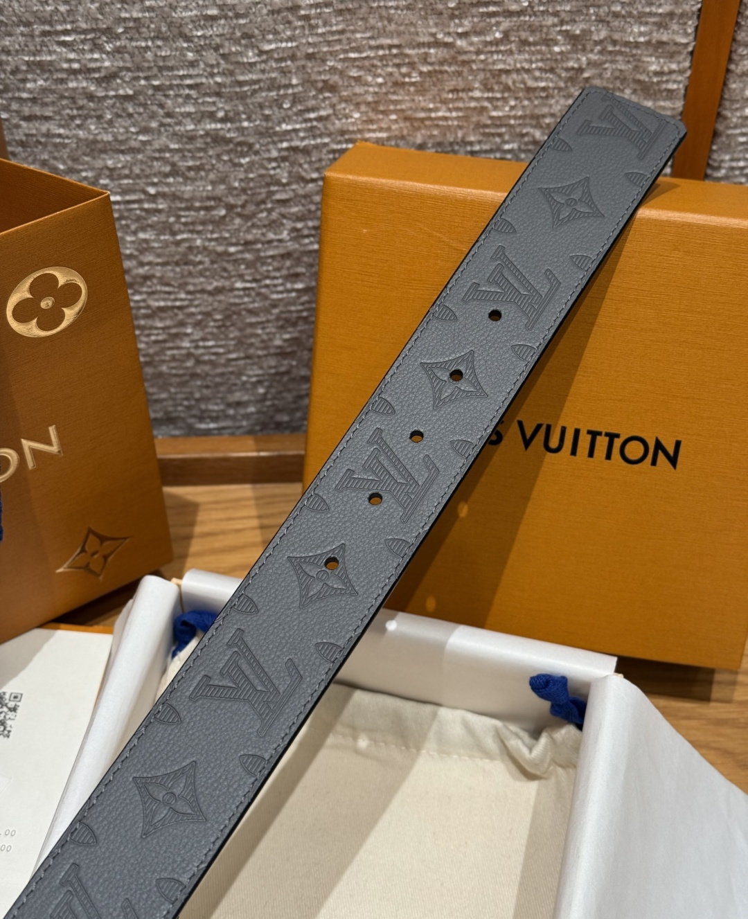 루이비통 피라미드 40mm 리버시블 벨트 상세 이미지 6
