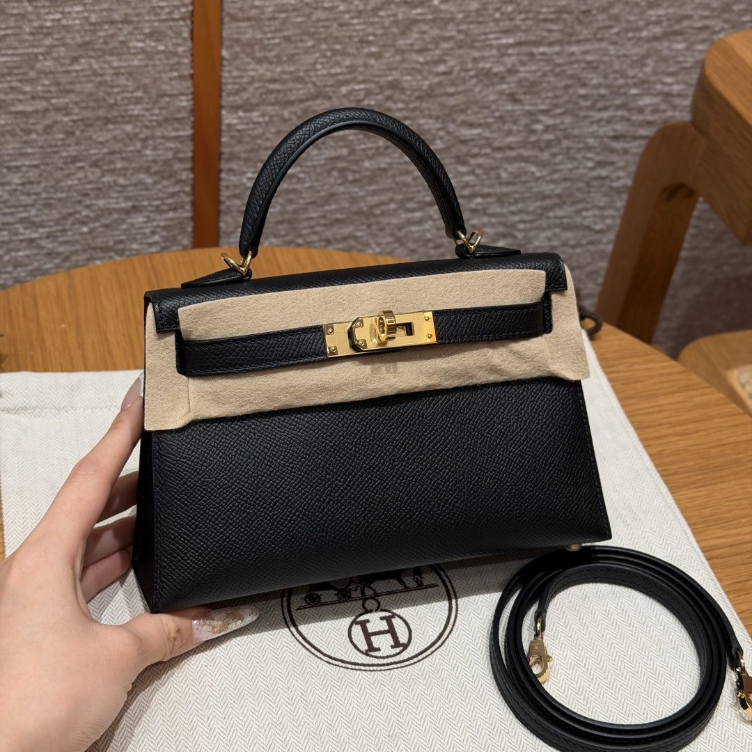 NO:852160,Kelly 19cm second generation, black, original cowhide leather palm print imported from France, gold buckle, high-end handmade exclusive custom-made hand-made nails, hand-engraved hardware, stainless steel electric 18k hardware, Hermes, hermes, cowhide, Hermes,19860909Kelly 19cm二代,黑色,法国进口原厂牛皮掌纹,金扣,高级全手工专属定制纯手工手打钉,手刻五金,精钢电渡18k五金,爱马仕,hermes,cowhide,Hermes,,Bag