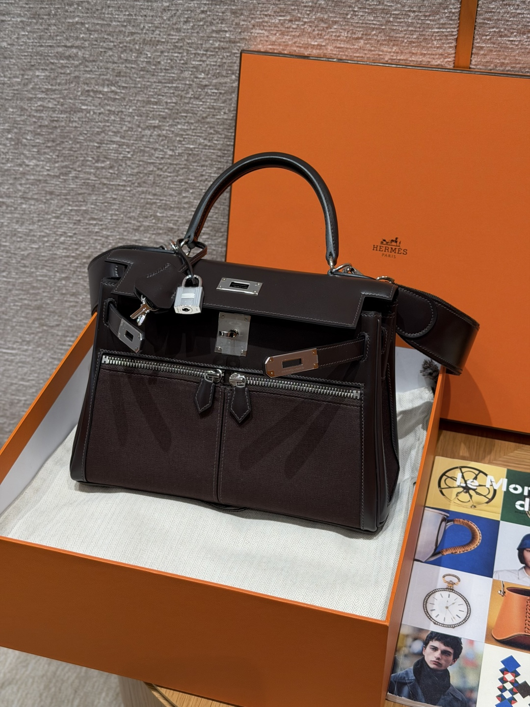 Hermès Kelly lakis 28cm (Ebene)