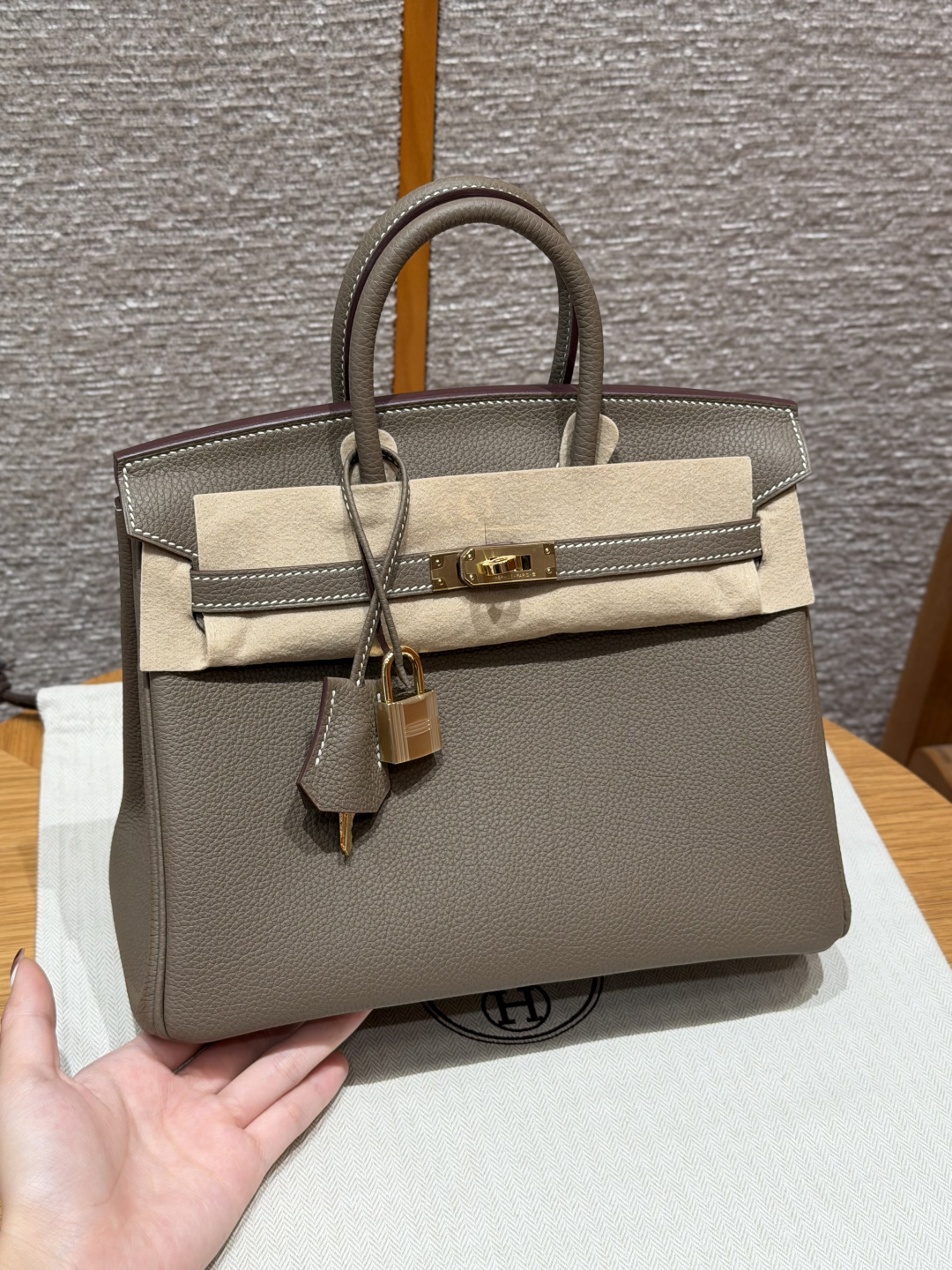 Hermès 25cm (Etoupe)