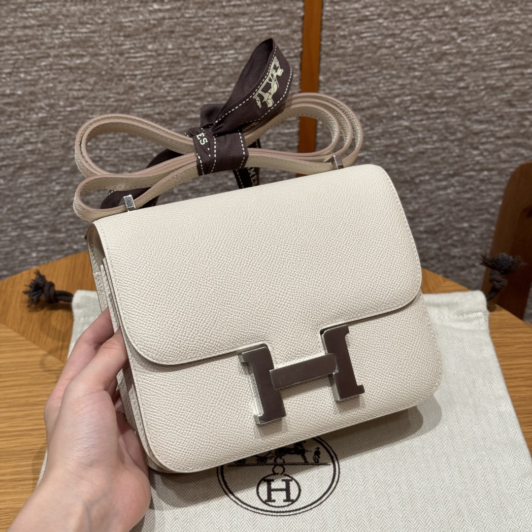 Hermès 19cm (Craie)