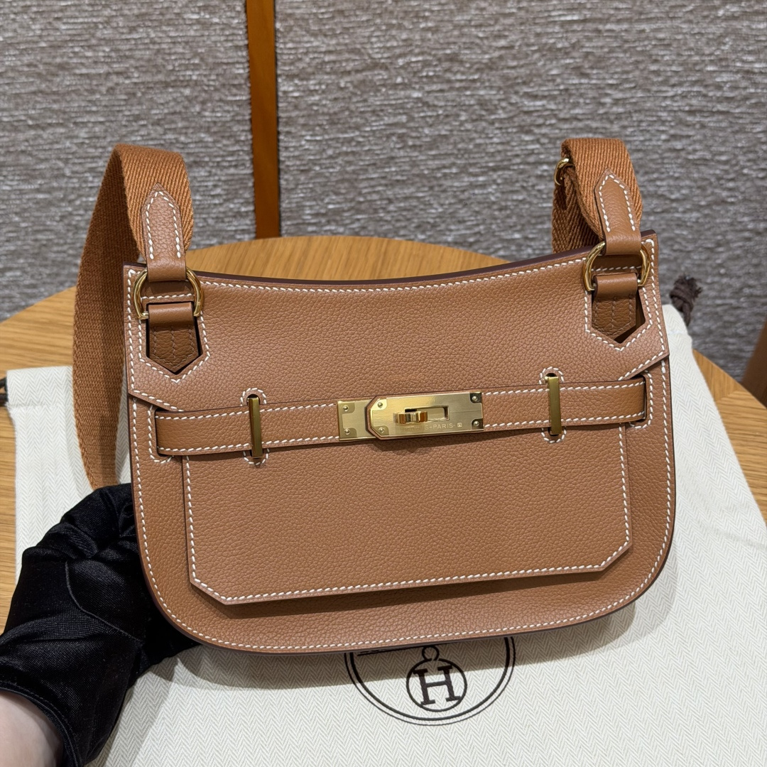 Hermès Picotin 18 Clemence Orange