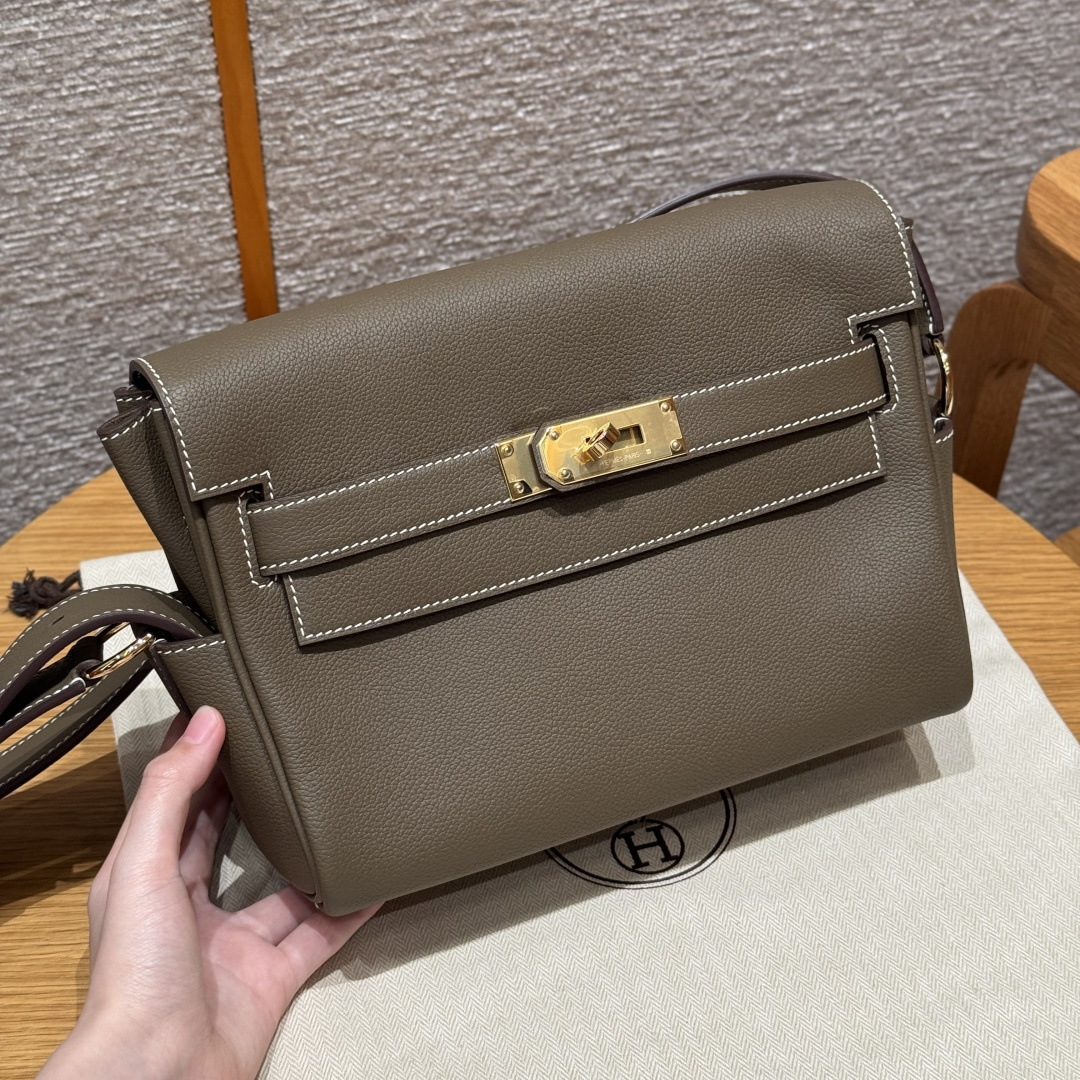 Hermès Bolide messenger