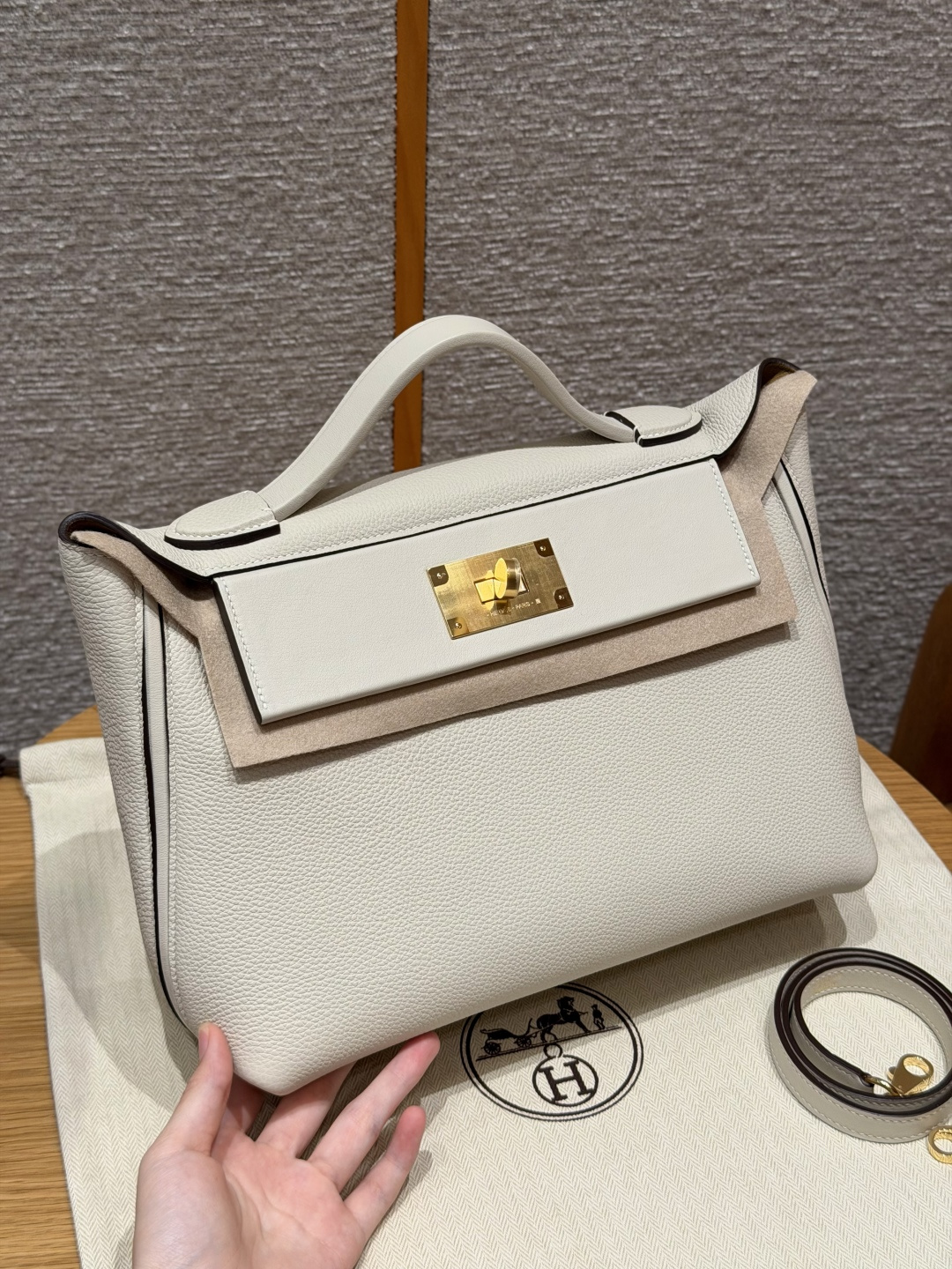 Hermès kelly2424 29cm (Craie)