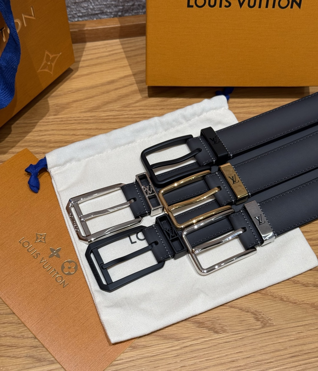 루이비통 폰누프 35mm 소가죽 벨트 상세 이미지 3